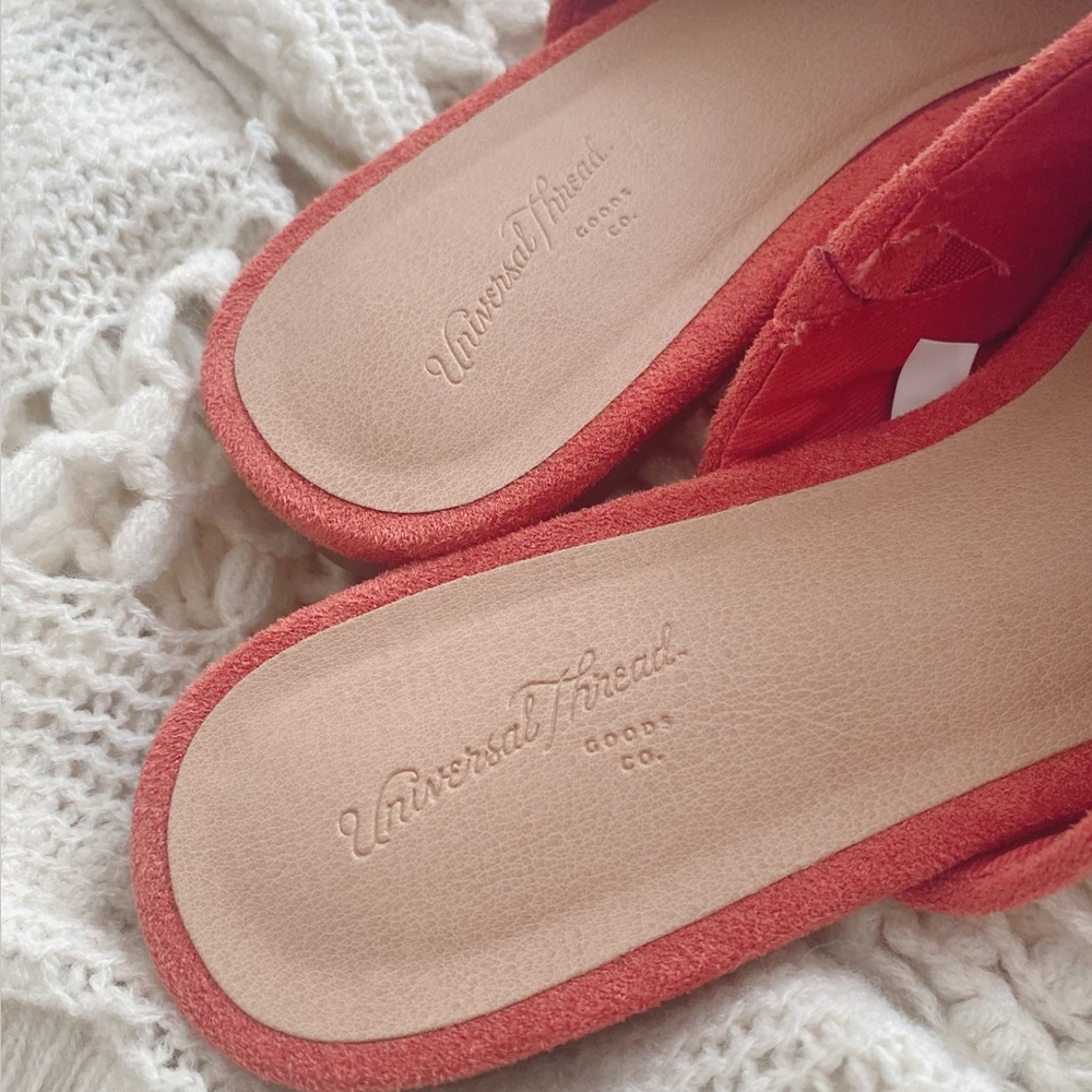 Universal Thread mules - Picture 3 of 9